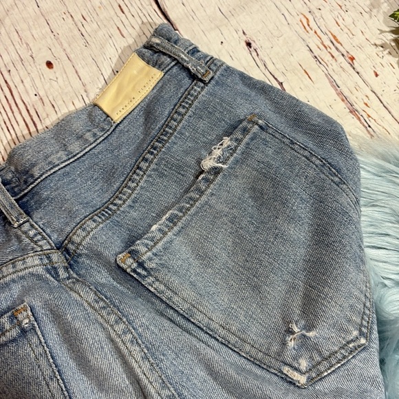 Citizens of Humanity Liya High Rise Classic Fit Torn Distressed Jeans - Picture 11 of 11